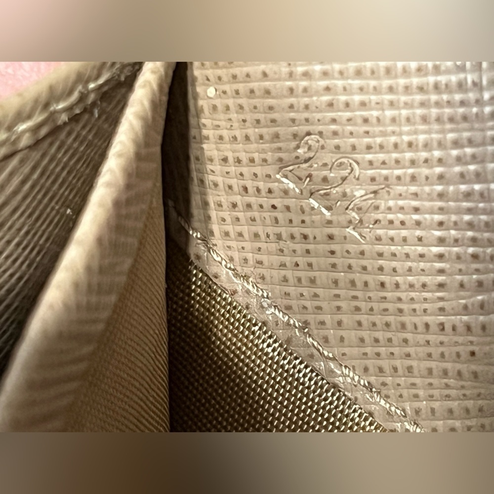 PRADA Saffiano Metal Bar Continental Flap Wallet Argila - Picture 9 of 16